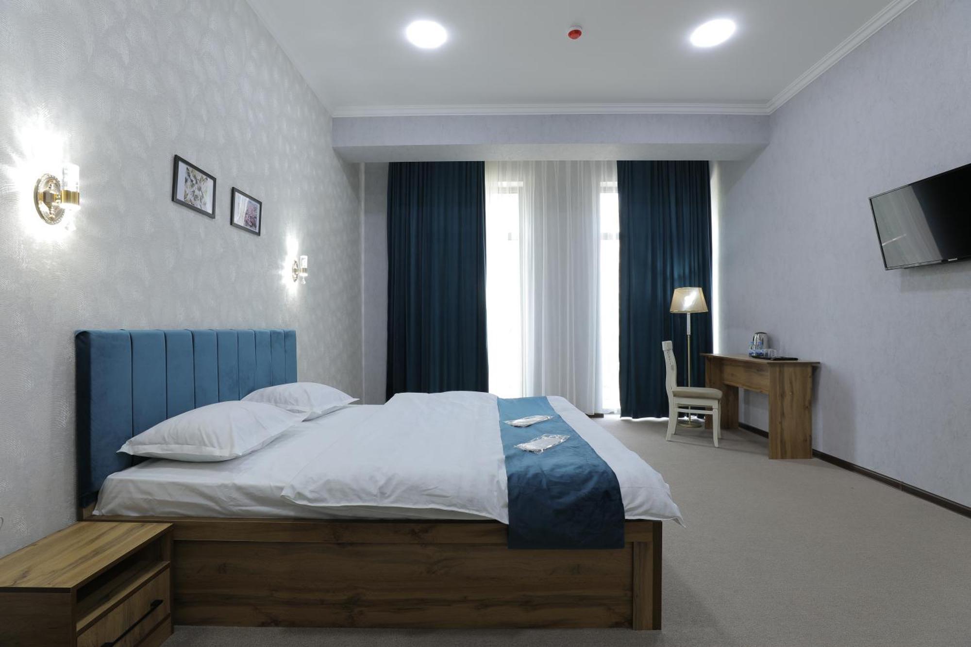 Resident Hotel Tasken Kültér fotó