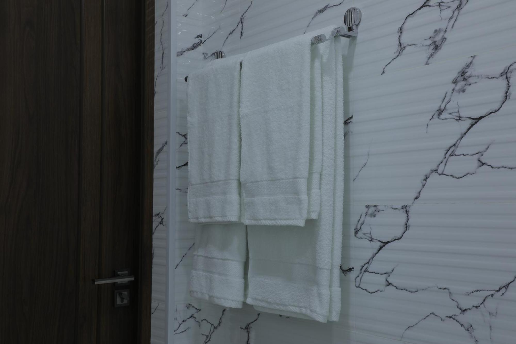 Resident Hotel Tasken Kültér fotó