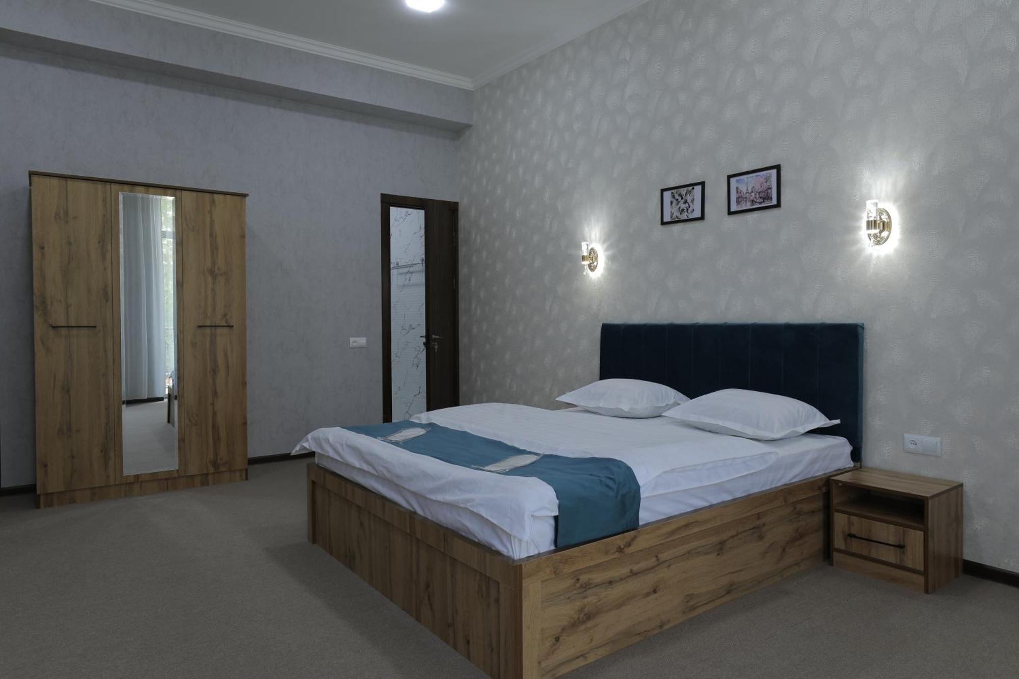 Resident Hotel Tasken Kültér fotó