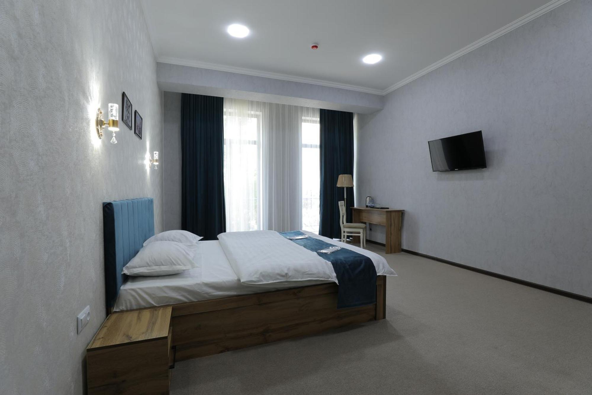 Resident Hotel Tasken Kültér fotó