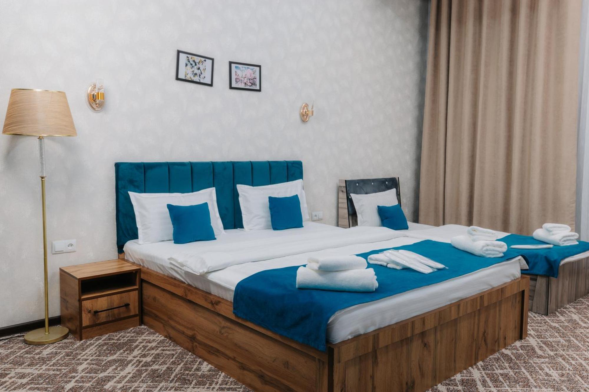 Resident Hotel Tasken Kültér fotó
