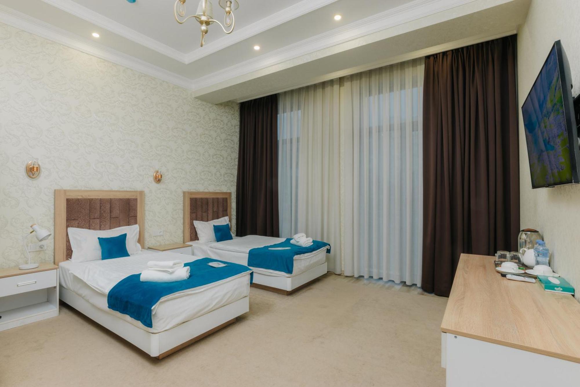 Resident Hotel Tasken Kültér fotó