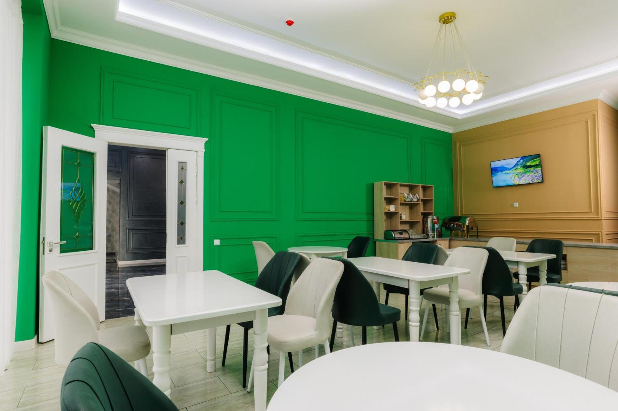 Resident Hotel Tasken Kültér fotó